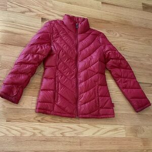 Calvin Klein Women's Red Quilted Jacket packable puffer lightweight chevron SM